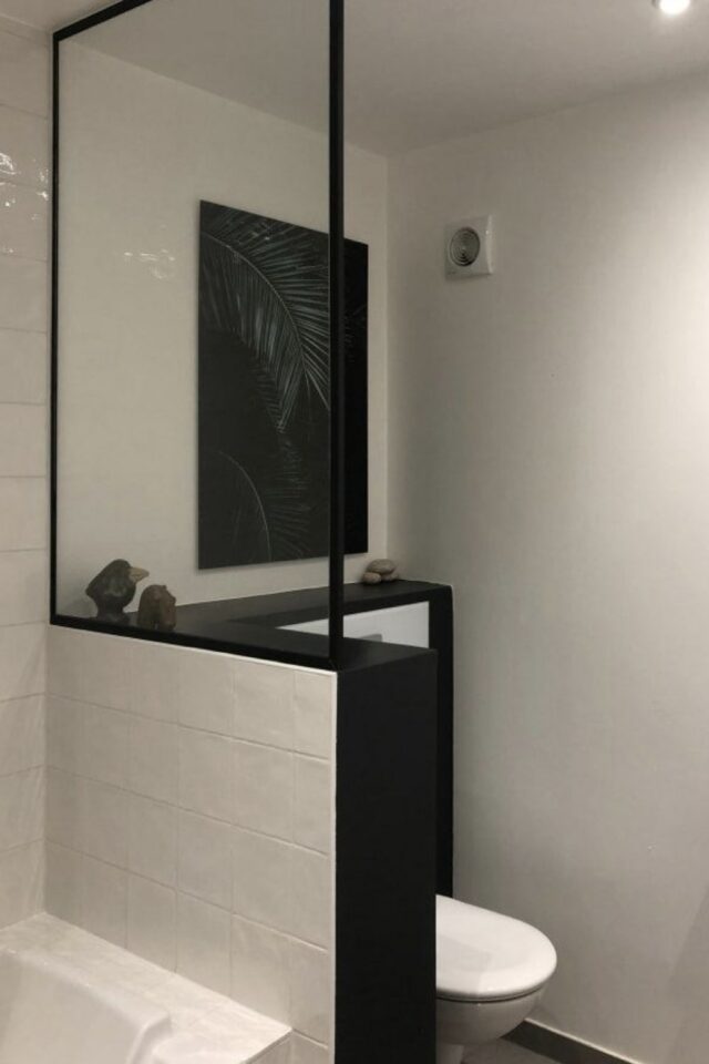 muret surplombé par une verrière pour séparer toilettes du reste de la salle de bain idée déco et rénovation muret surplombé par une verrière pour séparer toilettes du reste de la salle de bain idée déco et rénovation
