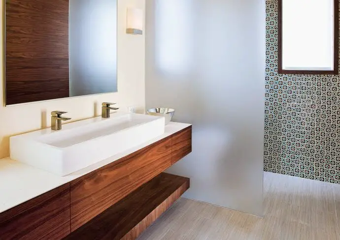solution pour séparer wc du reste de la salle de bain exemples et idées à copier rénovation aménagement