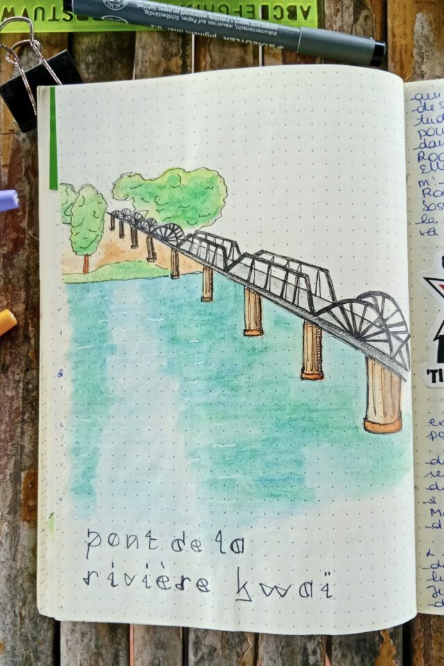 carnet de voyage n°3 Thaïlande Kanchanaburi Pont de la rivière Kwai dessin fait à la main aquarelle carnet de voyage n°3 Thaïlande Kanchanaburi Pont de la rivière Kwai dessin fait à la main aquarelle