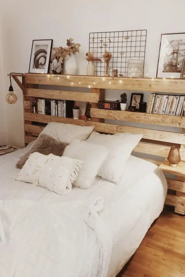 décoration chambre DIY facile tête de lit palette avec étagère et luminaire décoration chambre DIY facile tête de lit palette avec étagère et luminaire